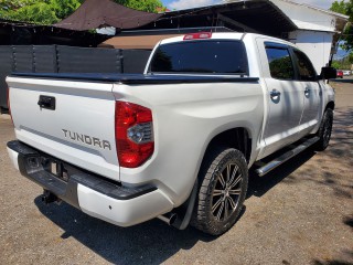 2018 Toyota TUNDRA 
$6,500,000