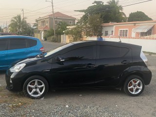 2013 Toyota Aqua for sale in St. Catherine, Jamaica