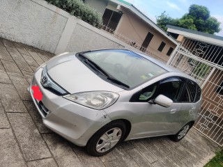 2011 Honda Fit Hybrid for sale in Kingston / St. Andrew, Jamaica