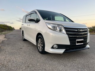 2016 Toyota Noah for sale in St. Catherine, Jamaica