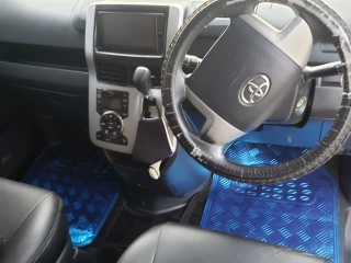 2013 Toyota Voxy for sale in Westmoreland, Jamaica