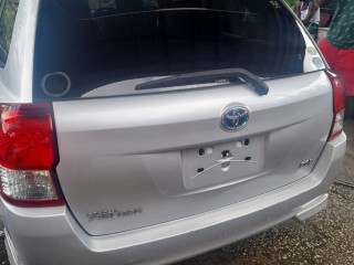 2013 Toyota Fielder Hybrid Push Start for sale in St. James, Jamaica