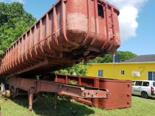 2000 Freightliner Tiptrailer