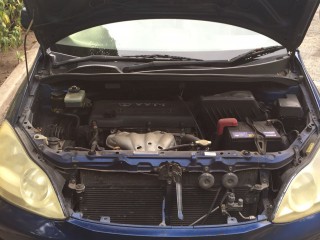 2004 Toyota Picnic for sale in Kingston / St. Andrew, Jamaica