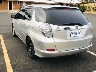 2013 Honda Fit Shuttle