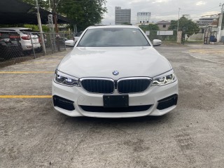 2018 BMW 530