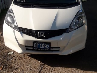 2013 Honda Fit for sale in Kingston / St. Andrew, Jamaica