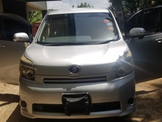 2010 Toyota Voxy for sale in St. James, Jamaica