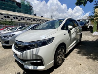 2017 Honda Fit hybrid