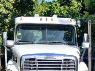 2012 Freightliner Cascadia 125 for sale in Kingston / St. Andrew, Jamaica