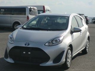 2017 Toyota Aqua Hybrid for sale in Kingston / St. Andrew, 