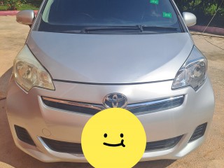 2012 Toyota Ractis 
$900,000