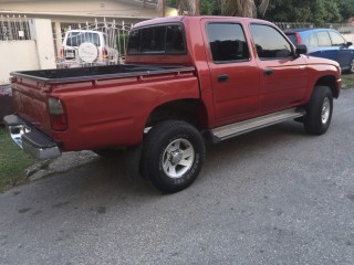 2000 Toyota Hilux for sale in Kingston / St. Andrew, Jamaica