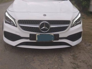 2018 Mercedes Benz CLA 180 for sale in Kingston / St. Andrew, 