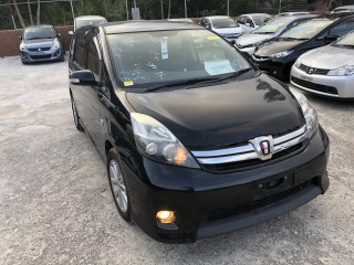 2012 Toyota Isis platana for sale in Manchester, Jamaica