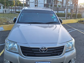 2014 Toyota Hilux for sale in Kingston / St. Andrew, Jamaica