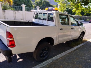 2013 Toyota Hilux for sale in Kingston / St. Andrew, Jamaica