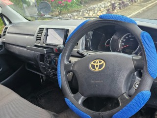 2012 Toyota Hiace