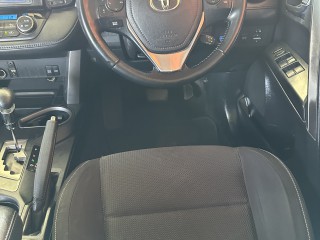 2017 Toyota RV4
