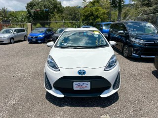 2019 Toyota Aqua hybrid 
$1,950,000