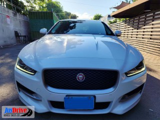 2018 Jaguar XE