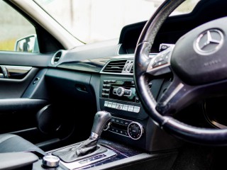 2013 Mercedes Benz C180