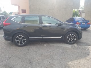 2018 Honda CRV Fully Loaded Package for sale in Kingston / St. Andrew, Jamaica