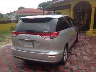 2010 Toyota Estima for sale in Kingston / St. Andrew, Jamaica