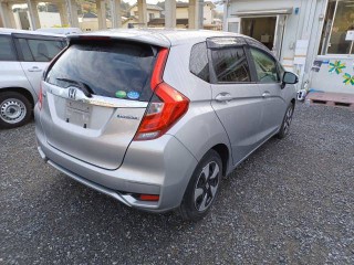 2017 Honda Fit hybrid