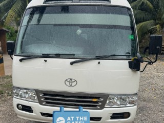 2011 Toyota Coaster
$4,750,000