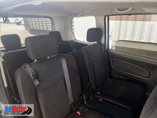 2013 Nissan Serena