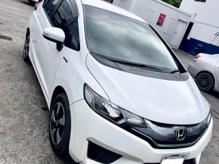 2013 Honda Fit 
$1,350,000