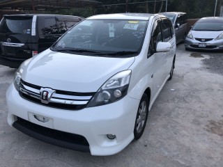 2012 Toyota Isis platana for sale in Manchester, Jamaica