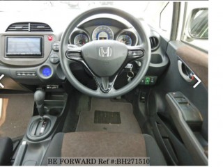 2014 Honda FIT SHUTTLE HYBRID C for sale in Outside Jamaica, Jamaica