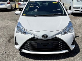 2017 Toyota Vitz