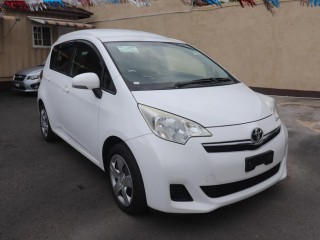 2013 Toyota Ractis for sale in Kingston / St. Andrew, Jamaica