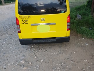 2012 Toyota Regiusace for sale in St. Catherine, Jamaica