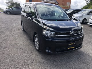 2011 Toyota Voxy for sale in Manchester, Jamaica