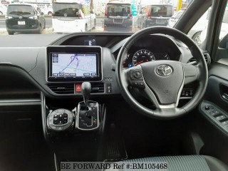 2016 Toyota Voxy for sale in Kingston / St. Andrew, Jamaica