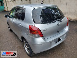 2010 Toyota VITZ