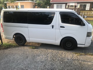 2008 Toyota Hiace