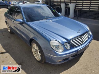 2004 Mercedes Benz E240 for sale in Kingston / St. Andrew, 