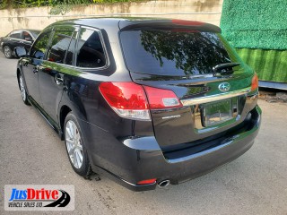 2011 Subaru LEGACY