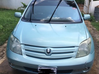 2004 Toyota IST for sale in Clarendon, Jamaica