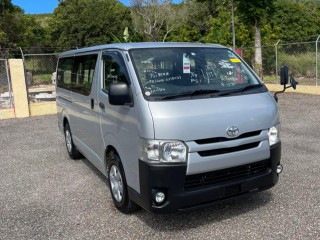 2015 Toyota hiace for sale in Kingston / St. Andrew, Jamaica