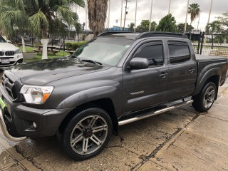 2015 Toyota Tacoma for sale in Kingston / St. Andrew, Jamaica