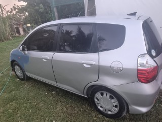 2005 Honda Fit