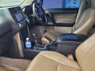 2011 Toyota Prado