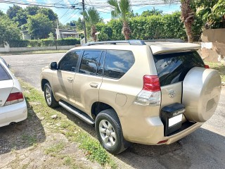 2011 Toyota Prado