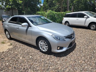 2014 Toyota Mark x 250G